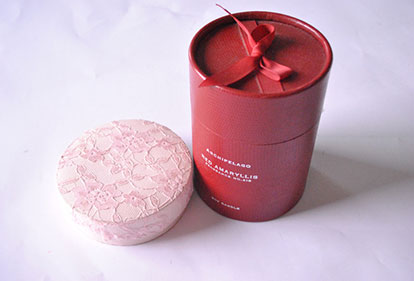 1569755818118027.jpg 圓筒禮盒2.jpg